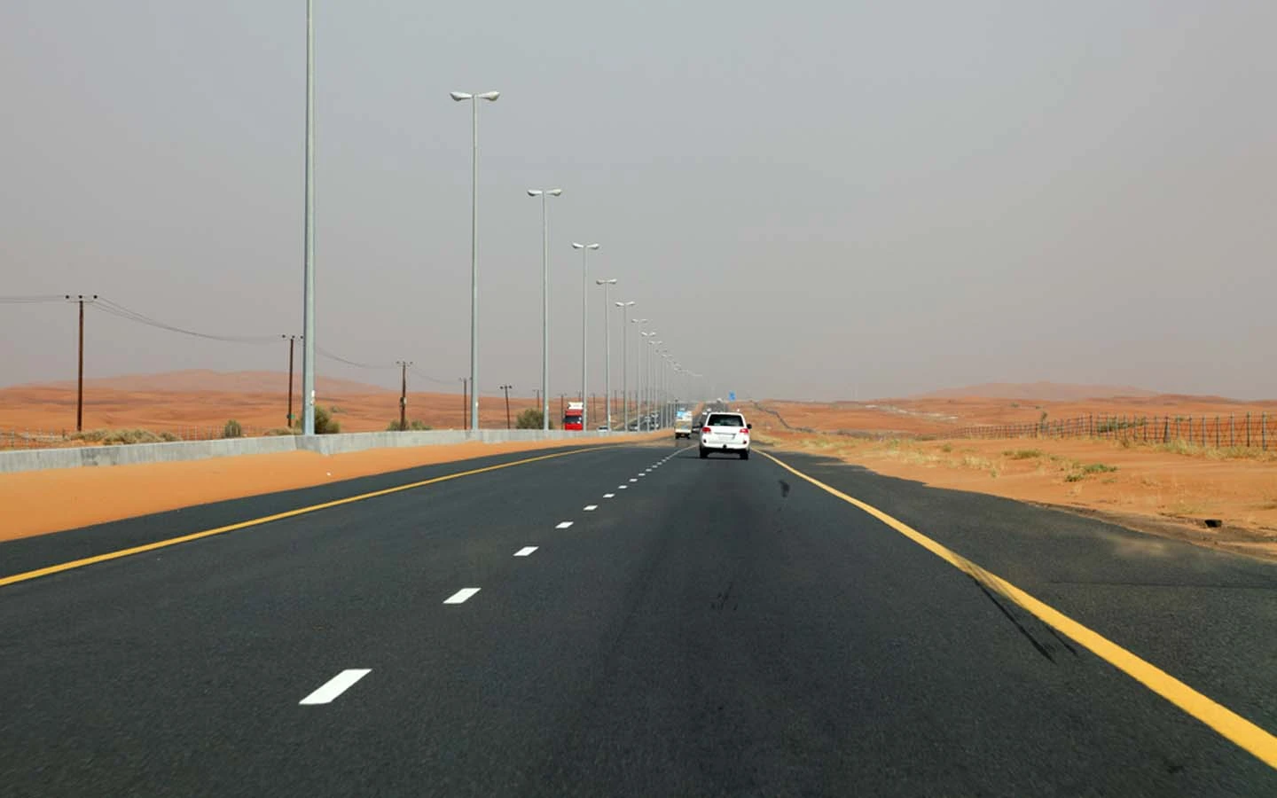 611 highway EMIRATES ROAD